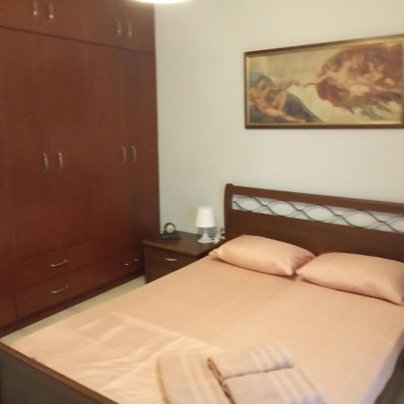 Isavrou Apartment 科莫蒂尼 外观 照片